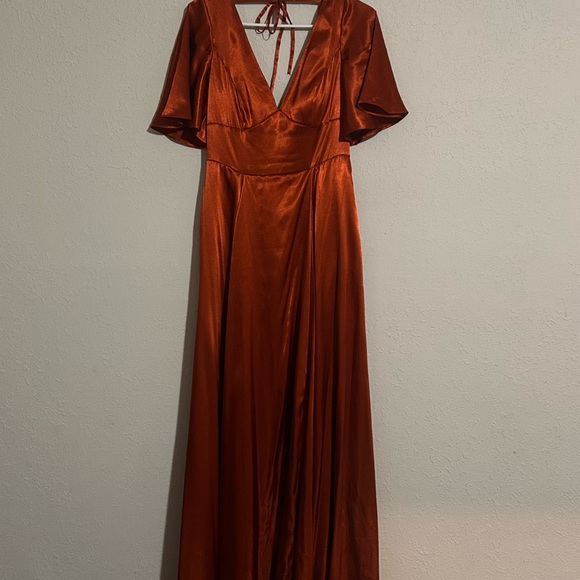 Galina Signature Charmeuse V-Neck Flutter Sleeve Evening Dress in Sienna Size 6 - Picture 3 of 8